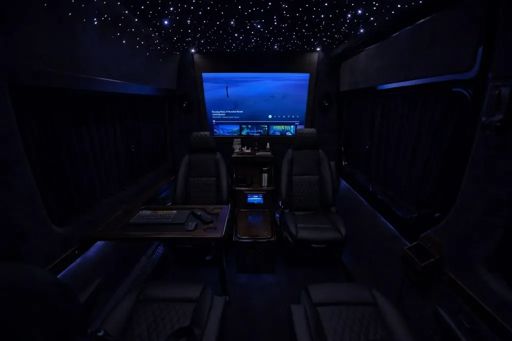 Group Minibus Comfort